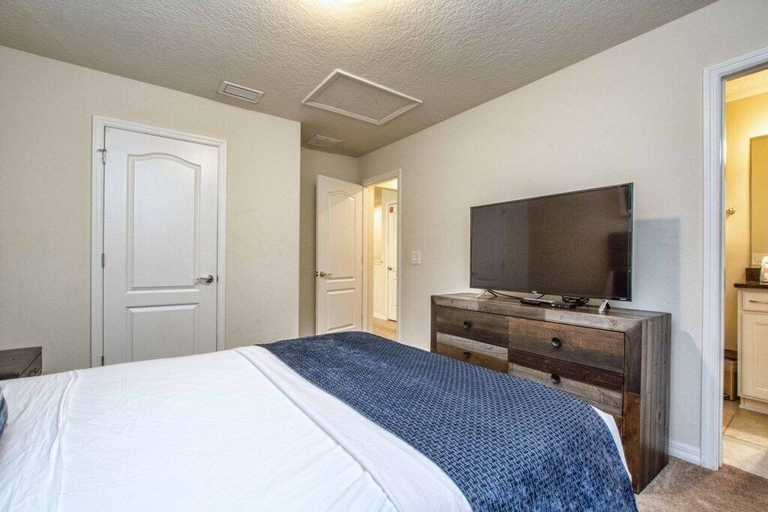 Bedroom 3, Windsor at Westside-5 Bedrooms House w/pool-3737WW 5 Home by RedAwning, Osceola