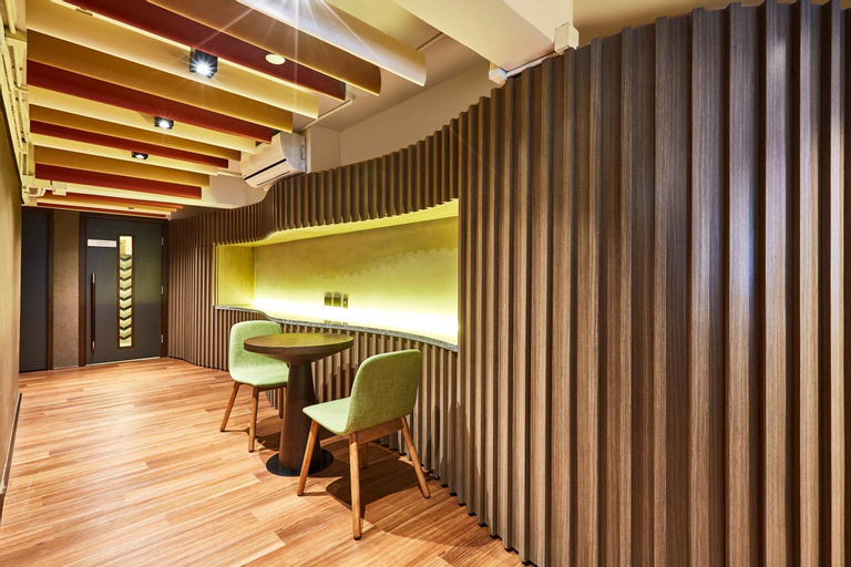 Others 4, Princeton Residence, Hong Kong Island