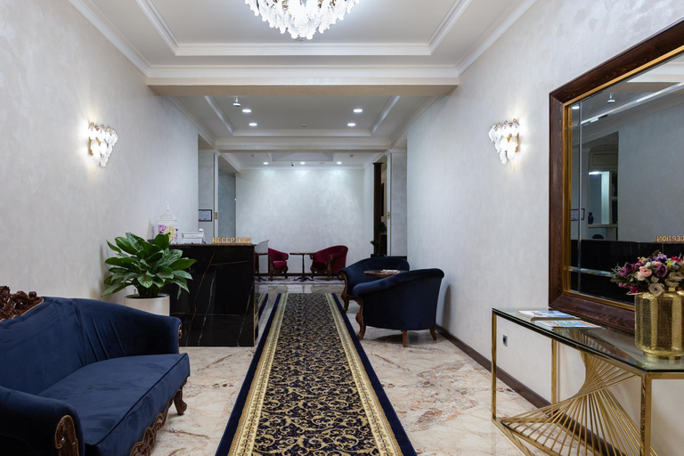 Public Area, Palace Hotel Tashkent, Qibray