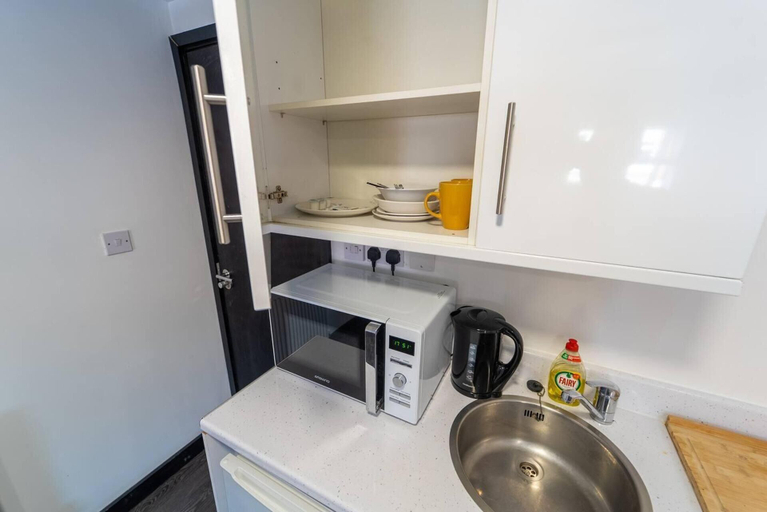 Others 2, Modern Studio Available Close to the City, Birmingham