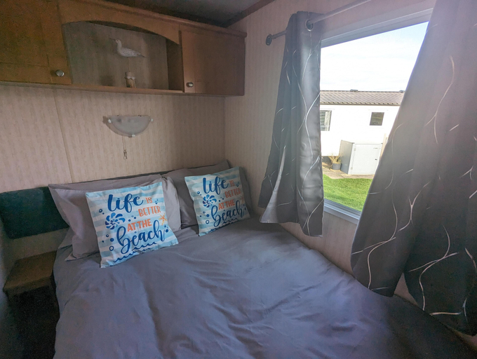 Room 4, Beach House Dog Friendly - Anderby Creek, Lincolnshire
