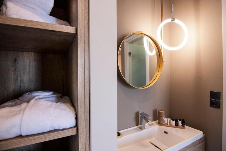 Bathroom, Villas Mandalos, West Greece