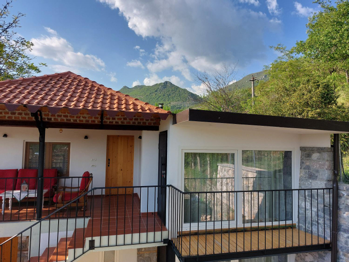 VILA RIRA - Rrajce, Shebenik, Librazhdit