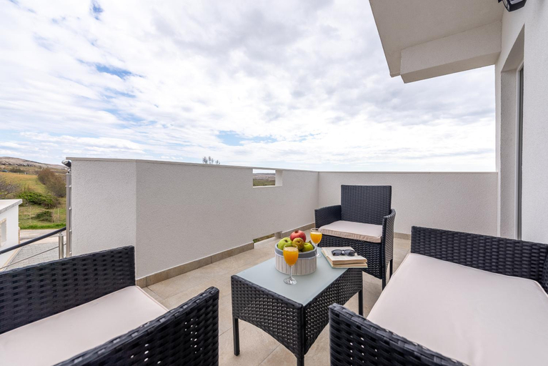 Others 3, Apartmani Opg Dragoslavic, Pag