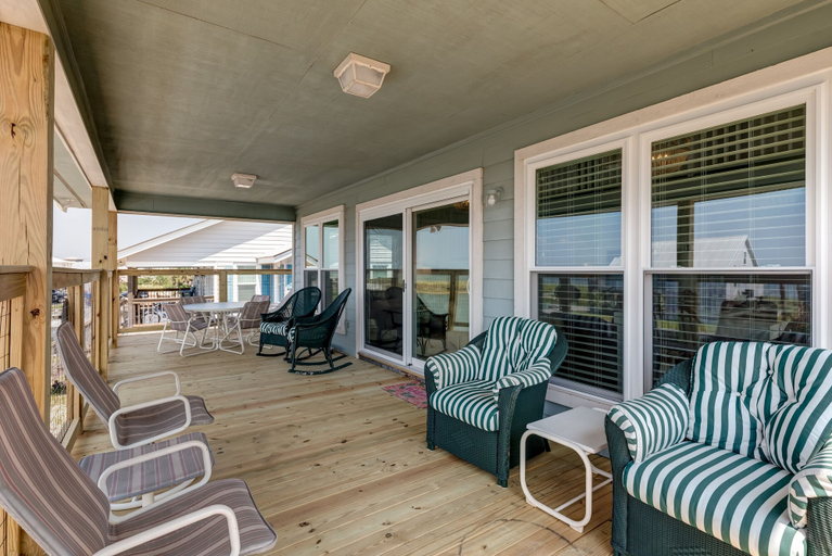 Terrace/patio 3, Bridgeview Cottage - 2228 Mallard 3 Bedroom Home by RedAwning, Mobile