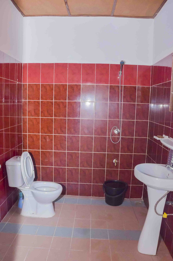 Bathroom 2, L'Oasis Mid-Century, Abomey-Calavi
