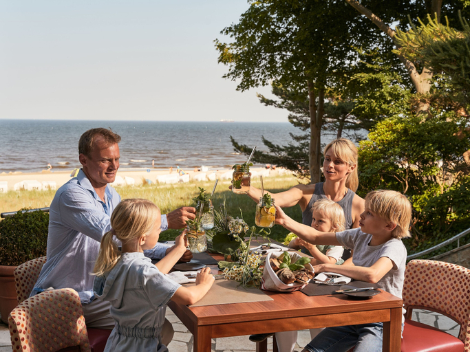 Family dining 5, aja Strandhotel Bansin, Vorpommern-Greifswald
