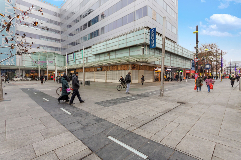 Exterior & Views, 1 Bed, Sleeps 3, Free Parking, Wifi, Slough