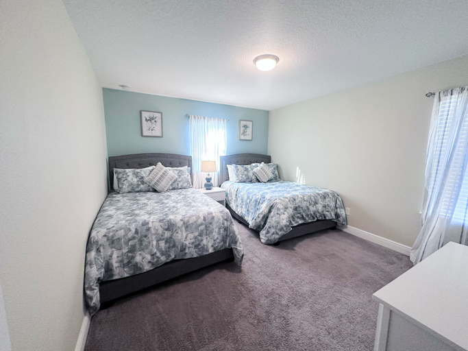 Bedroom 3, Balmoral Resort-162kb 4 Bedroom Home by RedAwning, Polk