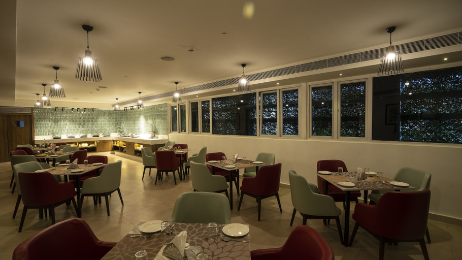 Food & Drinks 5, Grand Continent Secunderabad A Sarovar Portico Affiliate Hotel, Hyderabad