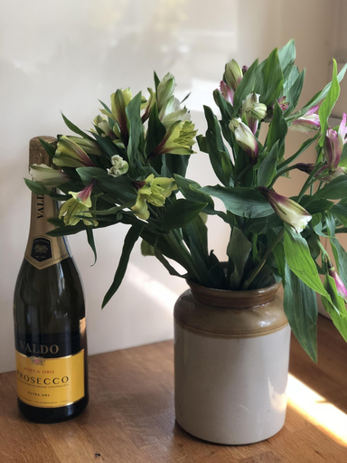 Food & Drinks 3, Scalby Grove Cottage Stunning 3 Bed Cottage, North Yorkshire