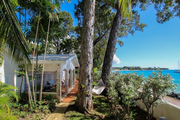 Sport & Beauty, Church Point Cottage 3 Bedroom Home by Bluescape