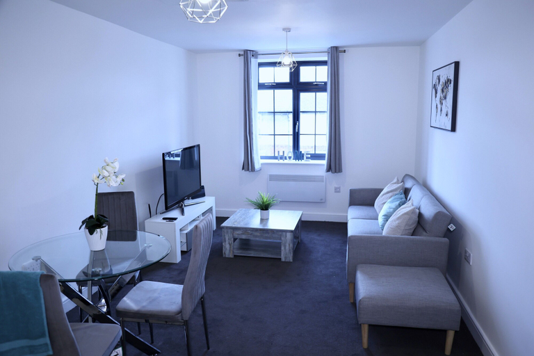 Others 5, Captivating 1-bed Apartment in Nottingham, Nottingham