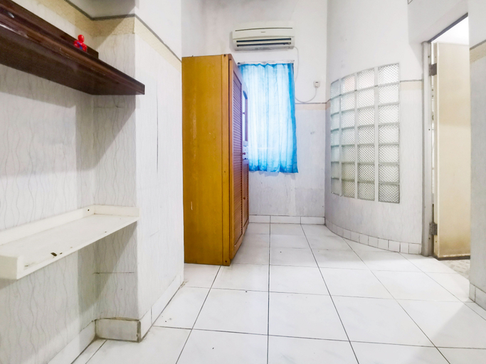 Others 5, Kartini Residence RedPartner, Central Jakarta