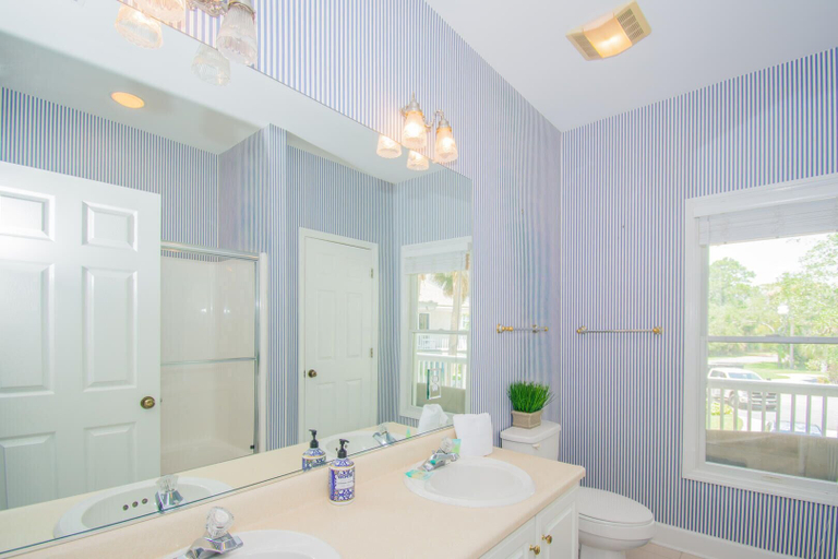 Bathroom 3, 283 Deer Lane, Beaufort