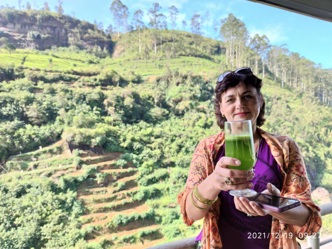 Food & Drinks 5, Singing Hills Hotel, Kothmale