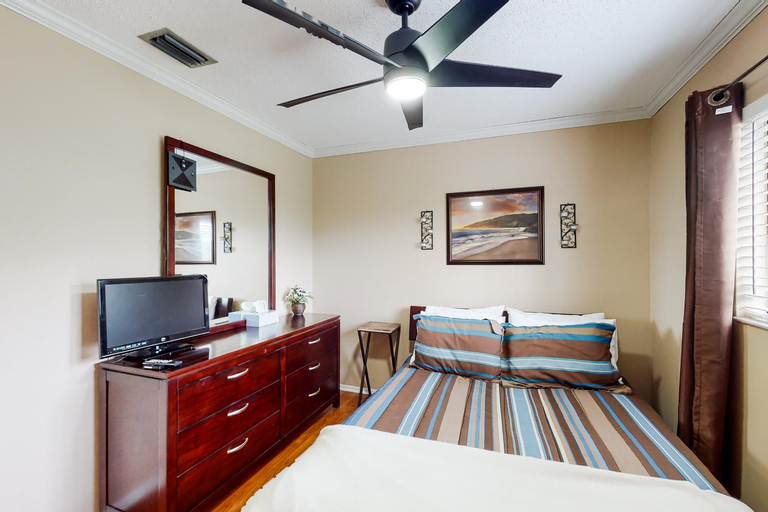 Bedroom 4, Tropical Oasis Hideaway, Lee