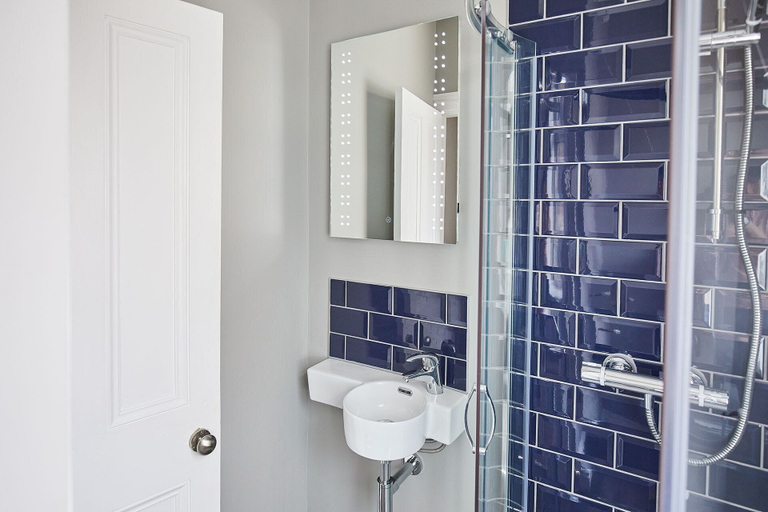 Bathroom 4, Host Stay The Old Fireman s House, Redcar and Cleveland