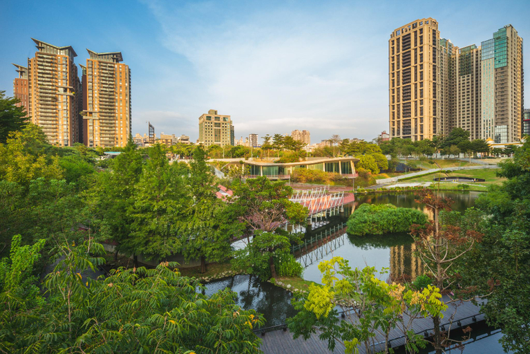 Nearby Landmark, PINS FENG CHIA INN, Taichung