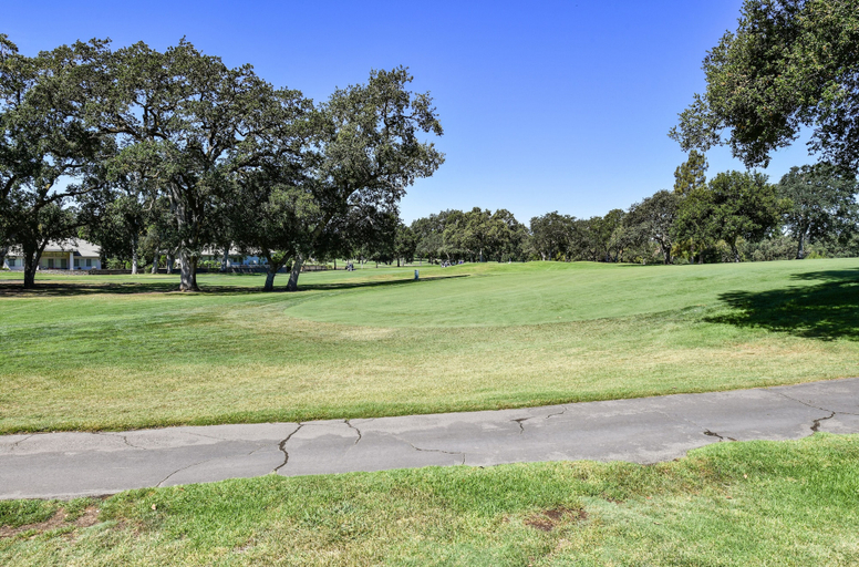 Golf, 808 Augusta Cir 3 Bedroom Home by RedAwning, Napa