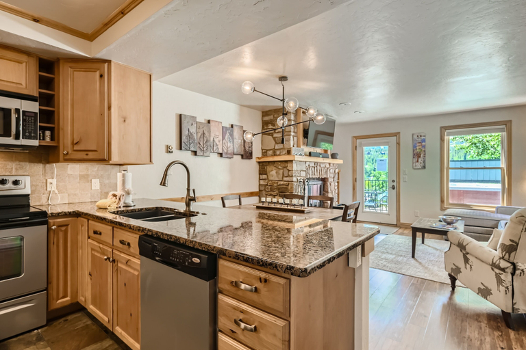 Private kitchen 3, New Listing!! Breck Mountain Magic 3 Bedroom Condo by RedAwning, Summit
