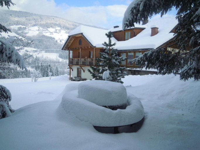 Others 2, Apartment Krobath, Murau