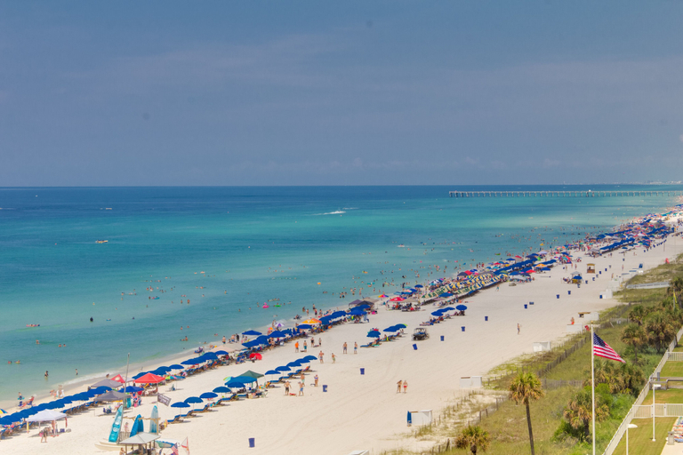 Beach 2, Gulf Front Living Room AND Master Suite! Sleeps 8!, Bay