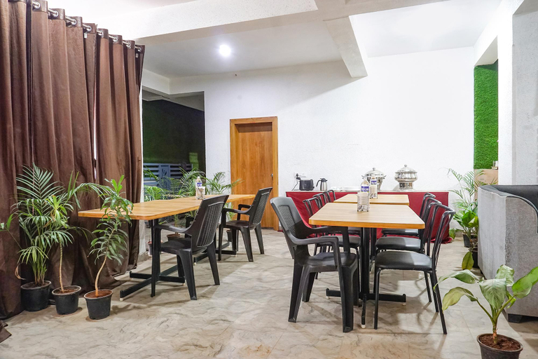 Food & Drinks 5, FabHotel White House Inn - EON IT Park, Pune