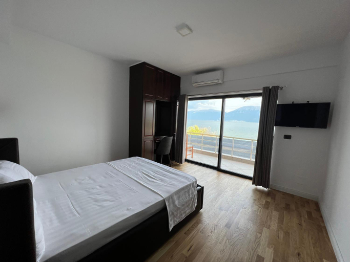 Bedroom 3, Hotel Victoria, Pogradecit