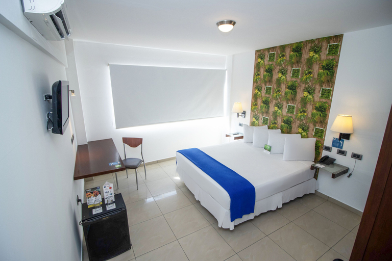 Bedroom 2, Hotel LP Santa Cruz Centro, Andrés Ibáñez