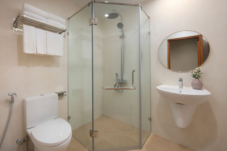 Bathroom 5, Brilliant Nature Suites & Spa, Hoàn Kiếm