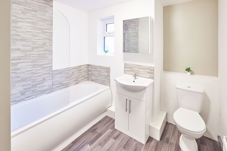 Bathroom 3, Host Stay Apartment 3 Clarendon, Redcar and Cleveland