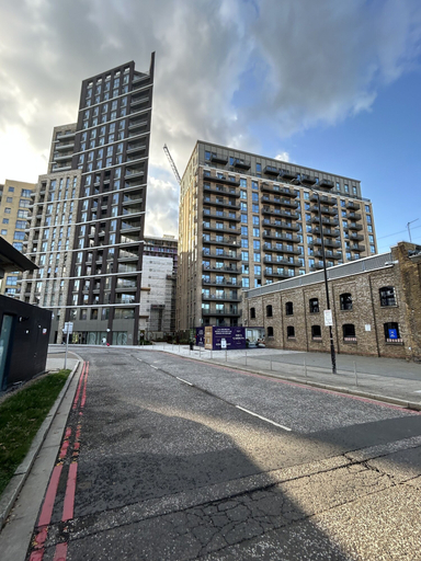 Exterior & Views, Immaculate 2-bed Apartment in London, London