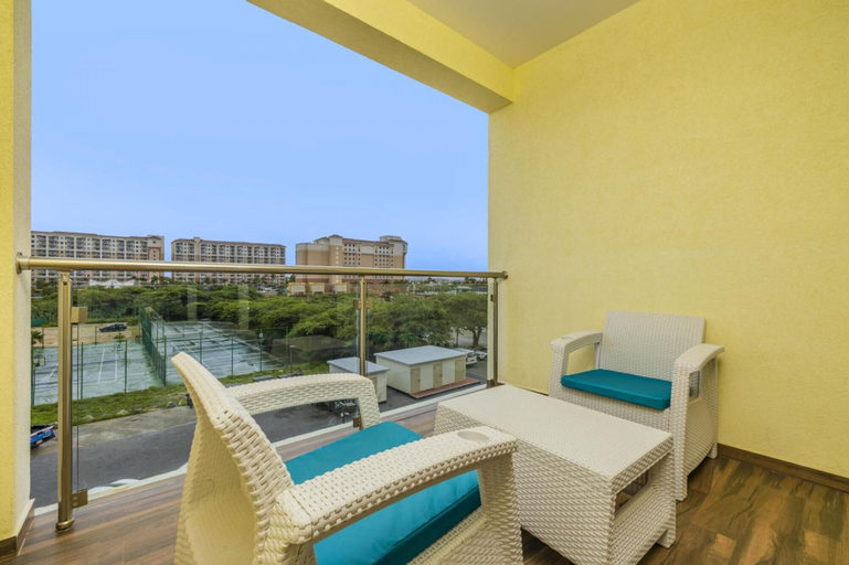 Exterior & Views 5, Palm Beach Aruba 3BR 2BA Close to Beach
