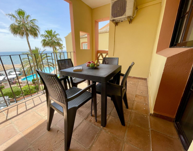 Others 3, 2 bedroom top floor apartament with open sea views CS197, Málaga