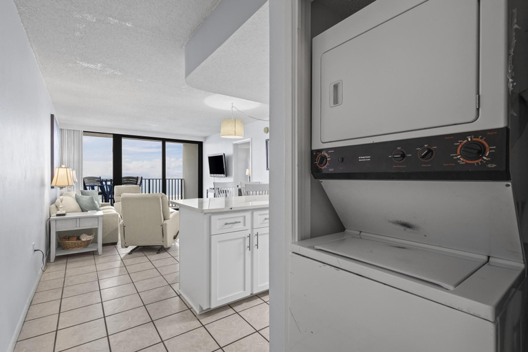 Interior, Island Sunrise 265 2 Bedroom Condo by RedAwning, Baldwin