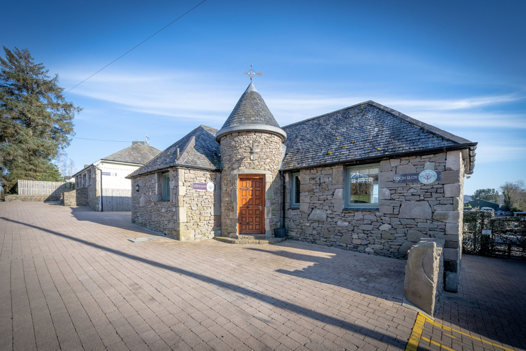 Exterior & Views 2, The Oak Tree Inn, Stirling