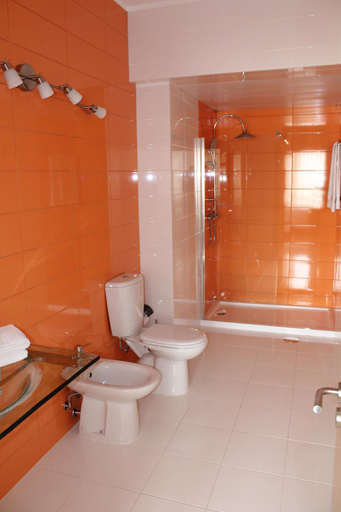 Bathroom 4, Vivacity Porto - Rooms & Apartments, Porto
