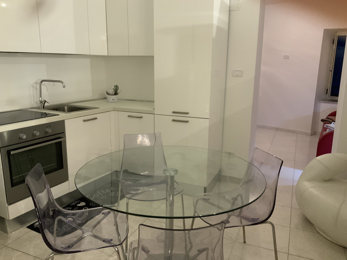 Dining, Lo Studiolo Apartment, Vibo Valentia