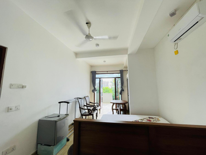 Others 5, DINU HOLIDAY INN, Hikkaduwa