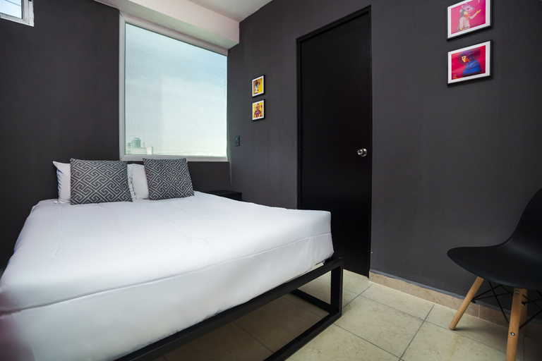 Bedroom 3, Adhoc Cintermex, Monterrey