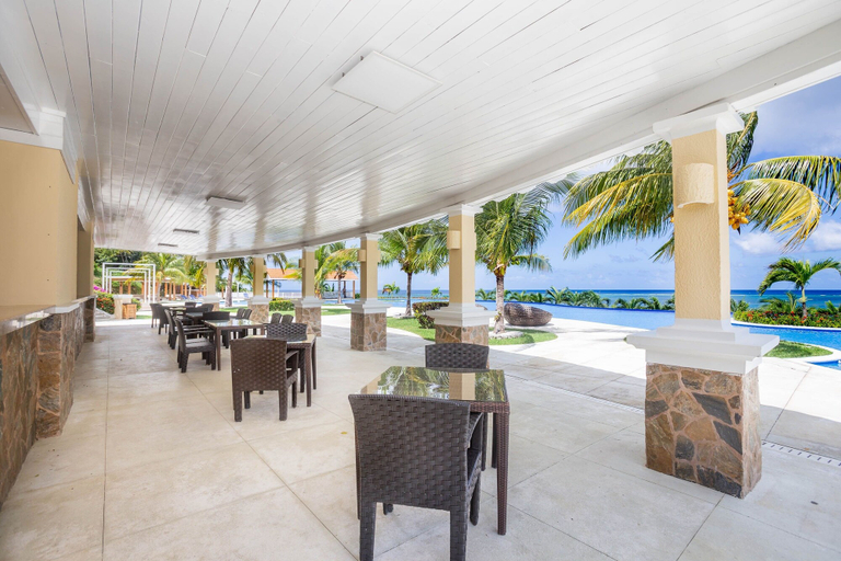 Food & Drinks 5, Pristine Bay 1106 4 Bedroom Home by RedAwning, Roatán
