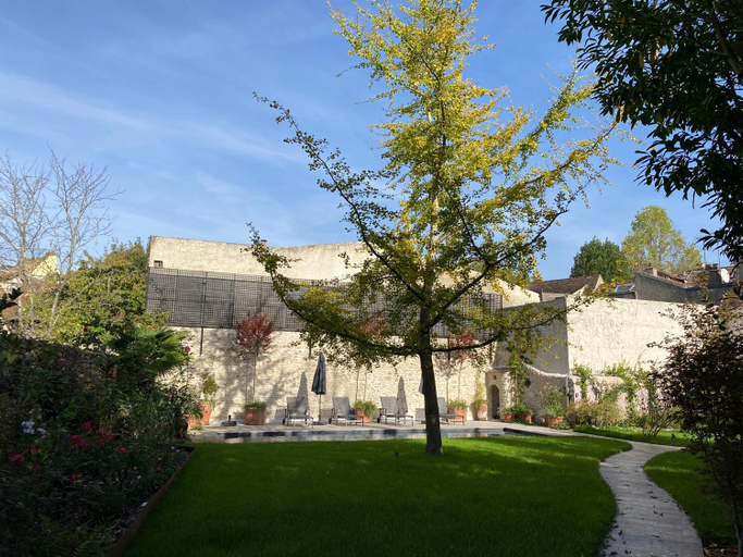 Others 4, LA THEBAUDERIE, Yvelines