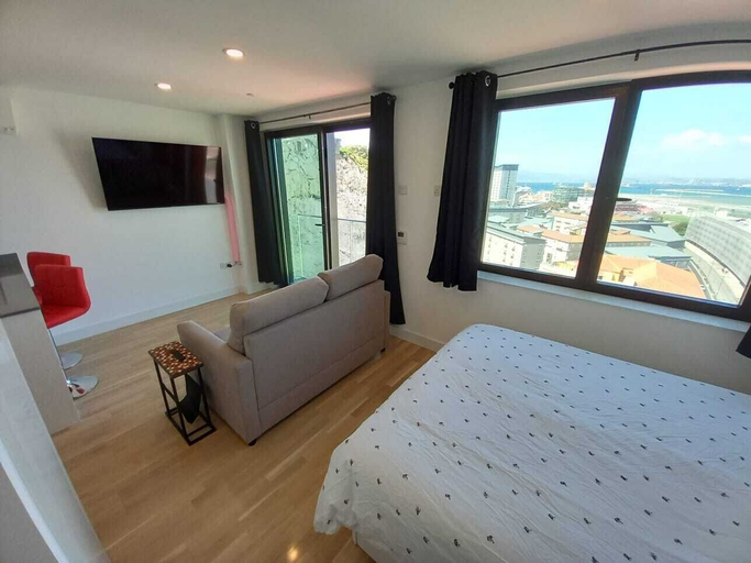 Bedroom 2, Stunning 1-bed Luxury Studio in Gibraltar, Gibraltar