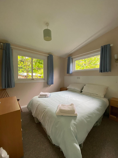 Bedroom 2, Baillie Chalet on Reelig Estate, Highland