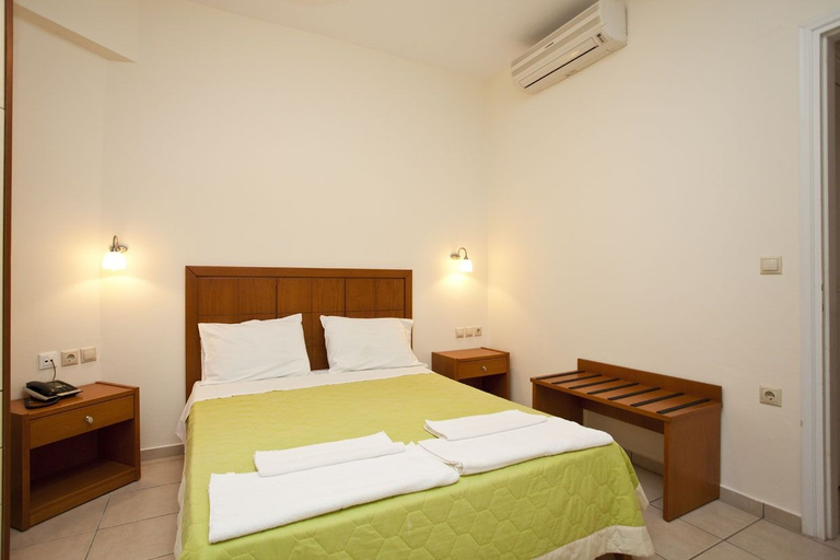 Bedroom 3, Phaedra Hotel, Crete