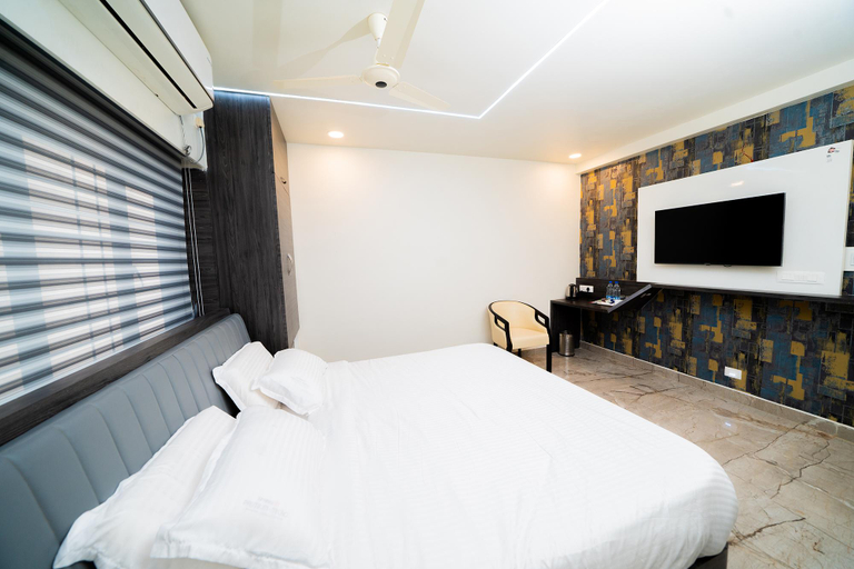 Bedroom 2, FabHotel BRK Iconic Residency, Visakhapatnam