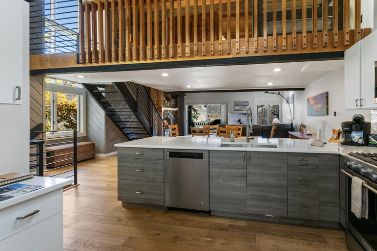 Private kitchen 4, 98 Ridgepoint 4 Bedroom Condo by RedAwning, Eagle