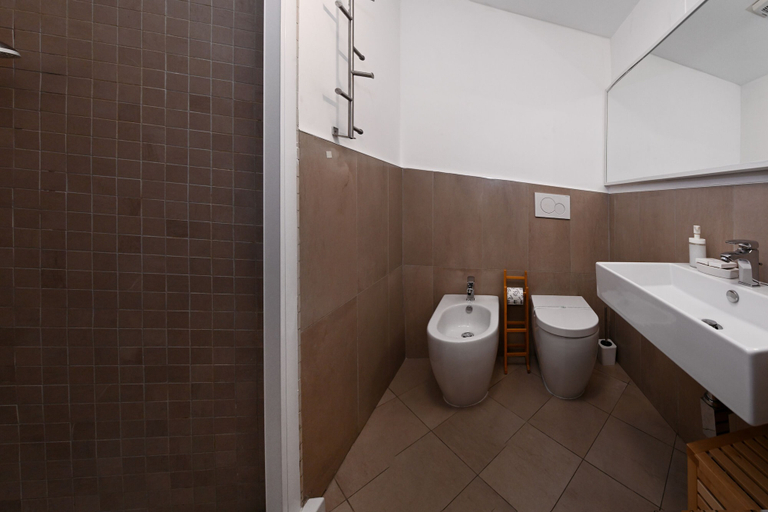Bathroom 5, SanGallo Rooms-Residenze Romanae, Roma