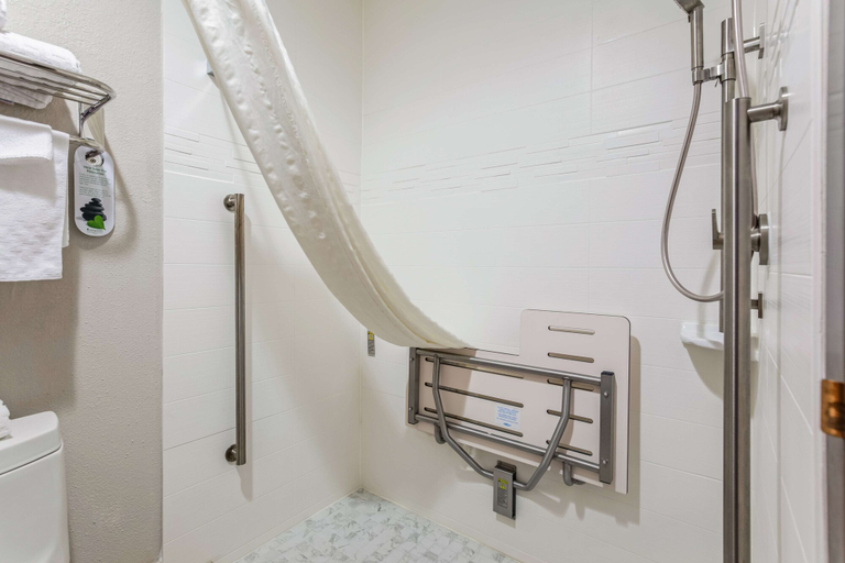 Bathroom 4, Best Western U. S. Inn, Washington